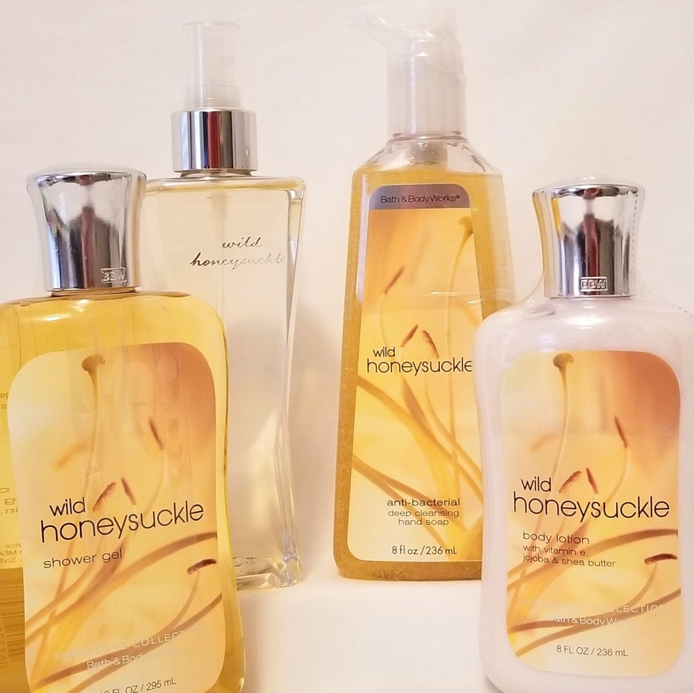 NEW Wild Honeysuckle 4 pc Bath & Body Works BBW